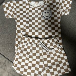 Toddler boy Checkered Brown and White Smiley Face Set